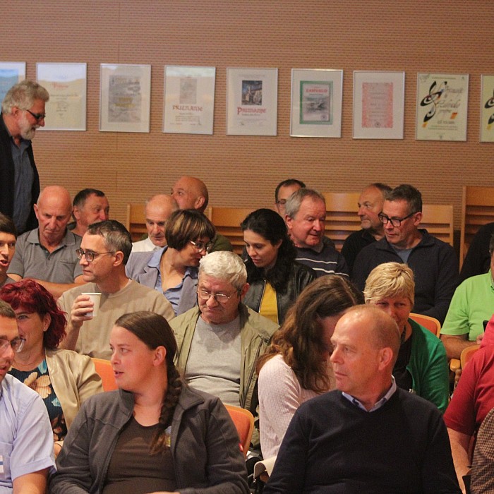 Strokovni posvet Izzivi planinskega pašništva: Planinsko pašništvo potrebuje konkretne rešitve za prihodnost živih planin