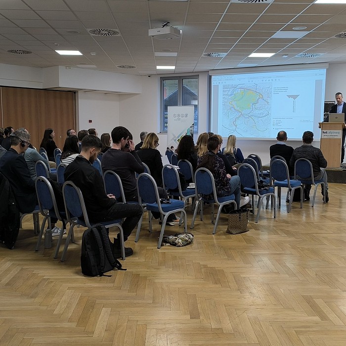 Strokovna konferenca o čezmejnem javnem potniškem prometu na območju tromeje